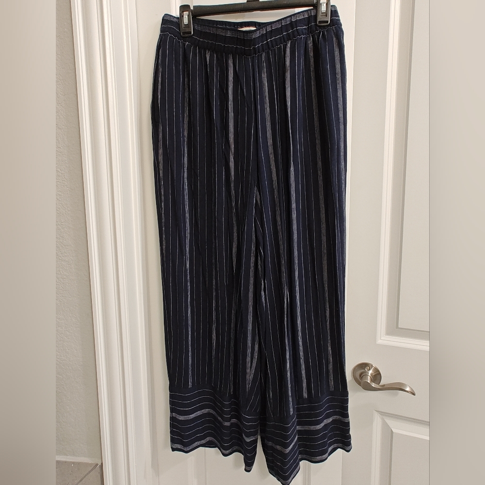 Ladies Ankle Length Flare Leg Pant, Black & White Lines with Side Pockets